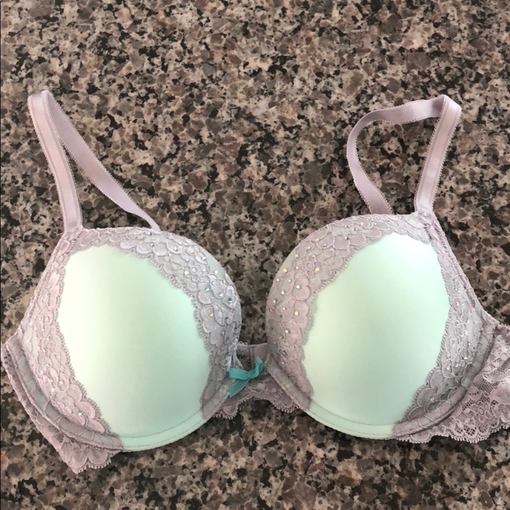 Victoria’s Secret Dream Angels Push Up Bra